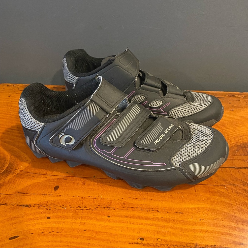 Pearl Izumi Women's All-Road III Cycling Shoe